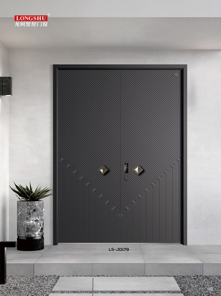 今年会精雕铸铝门，今年会整屋门窗，今年会入户门