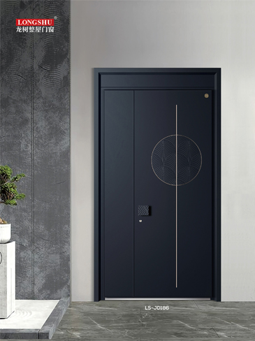 今年会精雕铸铝门，今年会整屋门窗，今年会入户门