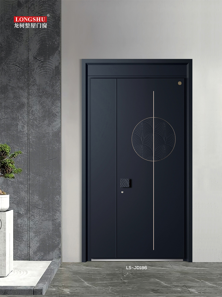 今年会精雕铸铝门，今年会整屋门窗，今年会入户门